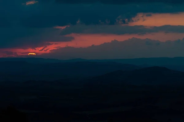 Чудесный Закат Облаках Маццарино Кальтаниссетта Сицилия Италия Европа — стоковое фото