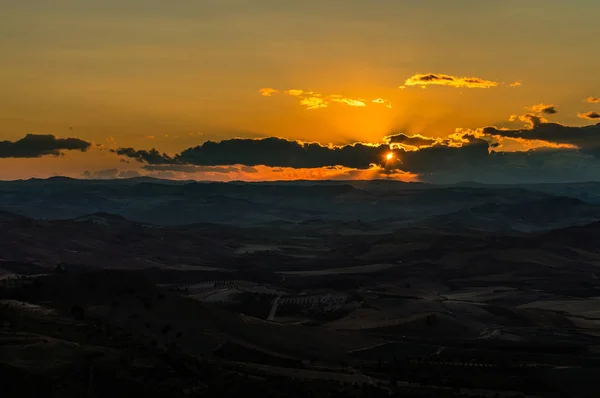 Красивий Захід Сонця Мацрино Кальтаніссетта Сицилія Італія Європа — стокове фото