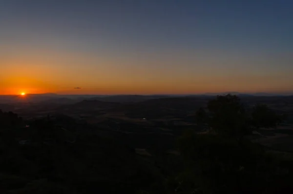 Maravillosa Silueta Puesta Del Sol Sobre Las Colinas Sicilianas Mazzarino — Foto de Stock