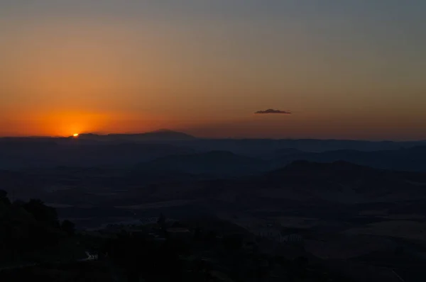 Чудовий Захід Сонця Над Сицилійським Пагорбів Мацсірино Кальтаніссетта Сицилія Італія — стокове фото