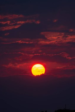 Bulutlarda Harika Gün Batımı, Sicilya, İtalya, Avrupa