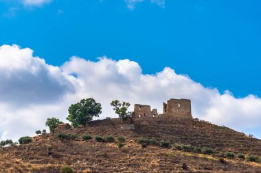 Mazzarino Ortaçağ Kalesi, Caltanissetta, Sicilya, İtalya, Avrupa Pitoresk Görünümü
