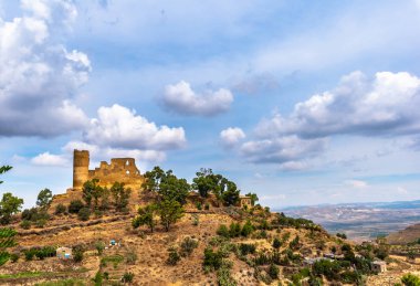 Mazzarino Ortaçağ Kalesi, Caltanissetta, Sicilya, İtalya, Avrupa Pitoresk Görünümü