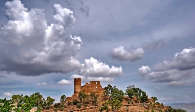 Mazzarino Ortaçağ Kalesi, Caltanissetta, Sicilya, İtalya, Avrupa Pitoresk Görünümü