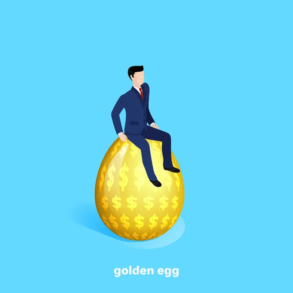 Muž Obleku Sedí Velké Zlaté Vejce Izometrické Obrázek — Stockový vektor