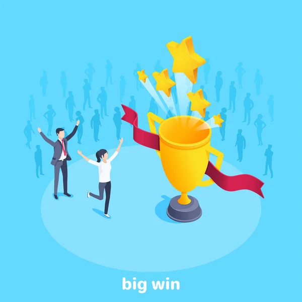 青い背景のアイソメトリックベクトル画像ビジネス服の男と女は星が飛ぶ金のカップの横に大きな勝利で喜びます — ストックベクタ