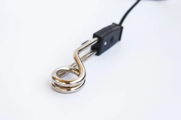 Spiral formun elektrikli ısıtma elemanı. Isıtıcı elektrik boyutu küçük
