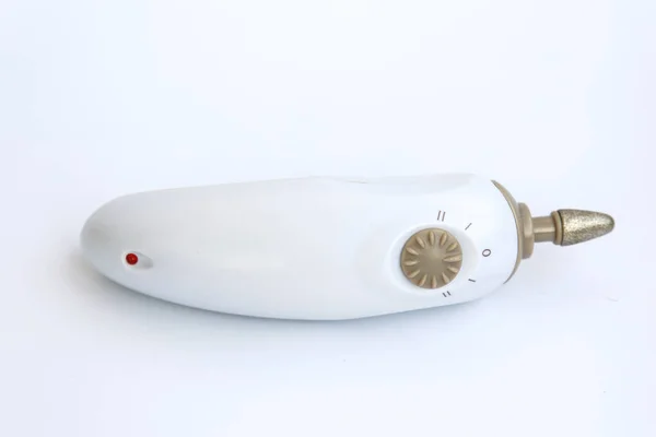 Электрический маникюр машина с сопла гребаный лечение ногтей дома . — стоковое фото