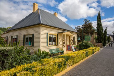 Richmond Tasmania 15th Haziran 2016: Dükkanı Bridge Street, Richmond, Tazmanya, Avustralya