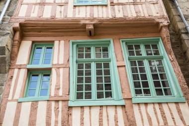 Dinan, Brittany ahşap kirişli evlerde bakarak