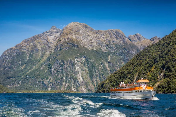 Milford Sound Nueva Zelanda Diciembre 2014 Crucero Milford Sound — Foto de Stock