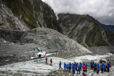Franz Josef Glacier Yeni Zelanda 22nd Aralık 2014: Helikopter yürüyüşlere Franz Josef Glacier, South Island, Yeni Zelanda