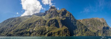 Panorama Milford ses, Fiordland, Yeni Zelanda