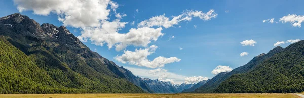 Impresionante Paisaje Cerca Milford Sound Isla Sur Nueva Zelanda —  Fotos de Stock