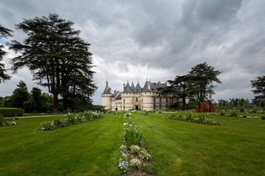 Chaumont-sur-Loire, Loir-et-Cher, Fransa Chateau de Chaumont kalede bahçelerinden görüntülemek