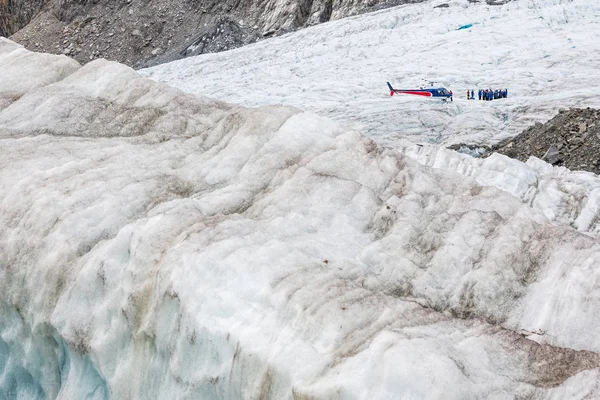 Helicóptero Recogiendo Excursionistas Del Glaciar Franz Josef Nueva Zelanda —  Fotos de Stock