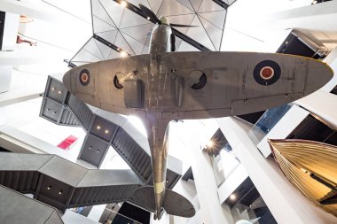 Londra İngiltere 12th Haziran 2015: Bir Spitfire Imperial War Museum, Londra, iç Gösterim.
