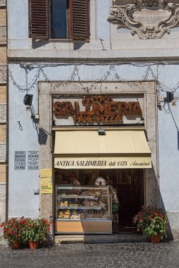 Roma İtalya 28th Haziran 2015: Via Nazionale Panteon Roma sandviç dükkanı