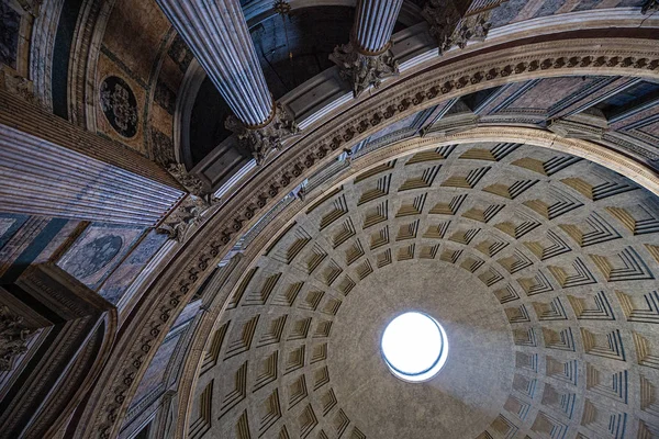 Olhando Para Poço Luz Que Vem Através Óculo Panteão Roma — Fotografia de Stock