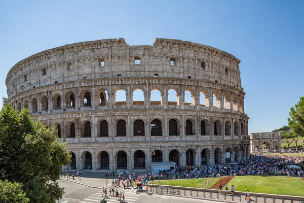 Rome Italy June 29Th 2015 Beautiful Colosseum Also Known Flavian — Stock Photo, Image