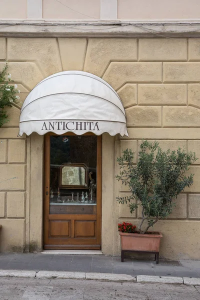 Pitigliano Italia Junio 2015 Tienda Antigüedades Pitigliano Toscana — Foto de Stock