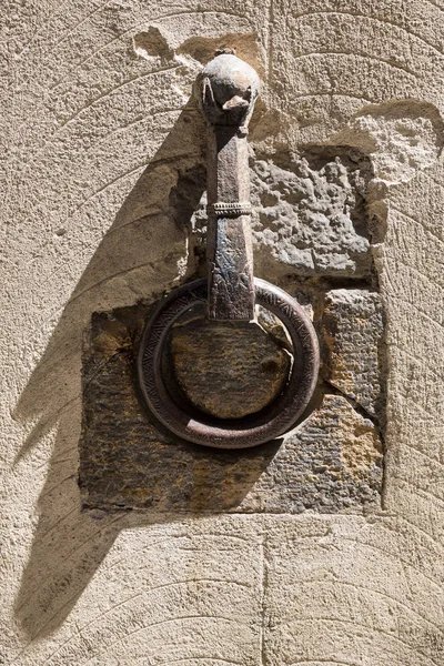 Anéis Ferro Decorativos Escultura Inserida Nas Paredes Siena Toscana Usado — Fotografia de Stock