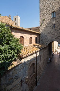 San Gimignano İtalya 2nd Temmuz 2015: Giriş ve avluya Musei Civici San Gimignano, Toskana, İtalya