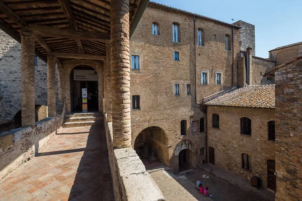 San Gimignano Italia Julio 2015 Entrada Patio Musei Civici San — Foto de Stock