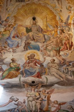 Floransa, İtalya 3 Temmuz 2015: Floransa, İtalya duomo kubbe içinde çarpıcı sanat arıyorsunuz