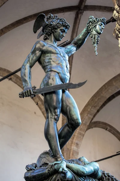 Флоренції Італії Липня 2015 Персей Глави Medusa Бронзові Скульптури Зроблені — стокове фото