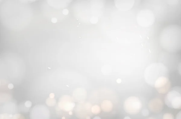 白い背景の上の塵のボケ味。抽象的なぼかし光効果。カーニバルのお祝いのため落下の紙吹雪。グリッター、光輝きと灰色の背景にキラキラ紙吹雪. — ストックベクタ