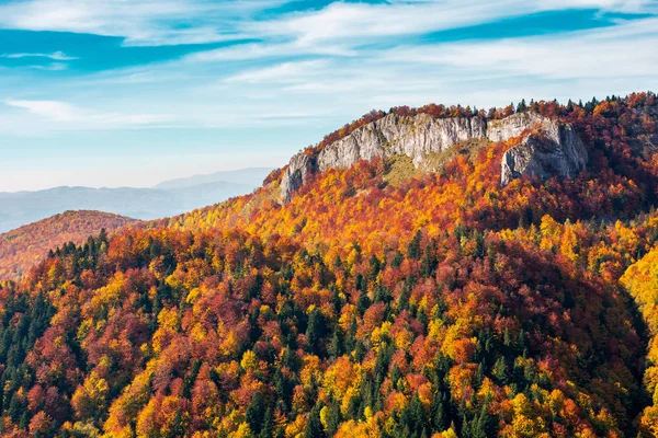Arieseni Pietrele ネグレ岩の形成 ルーマニアの Apuseni 自然公園の豪華な場所 — ストック写真