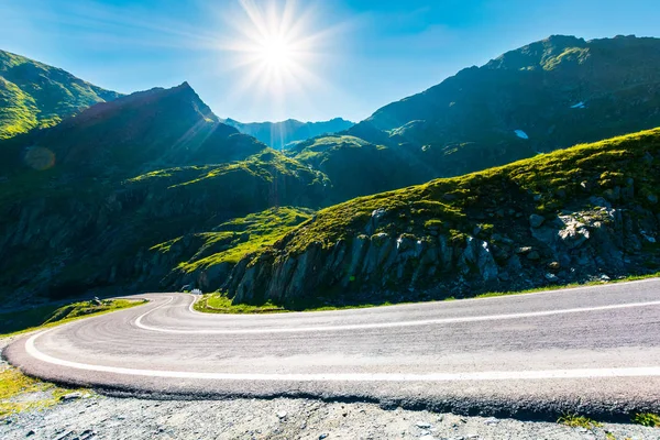 Strada Transfagarasana Montagna Tortuosa Salita Popolare Destinazione Viaggio Della Romania — Foto Stock