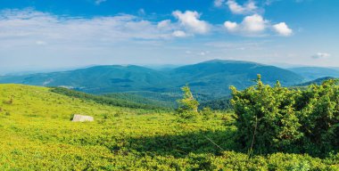 dağlarda sabah manzarası