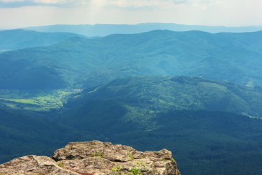 güzel yaz dağ manzarası