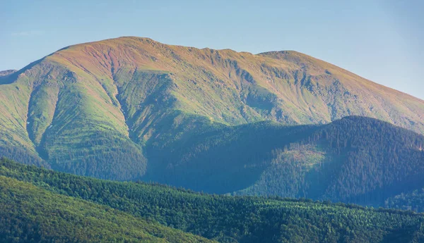 öğleden sonra fagaras dağ sırtı