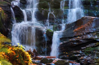 şelale akarsu ve çağlayanlar