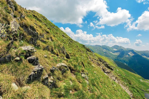 Lutning av bergsryggen — Stockfoto