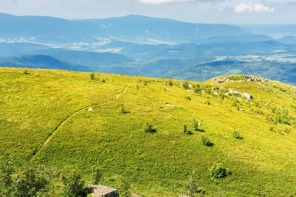 Hermoso paisaje de runa montaña — Foto de Stock