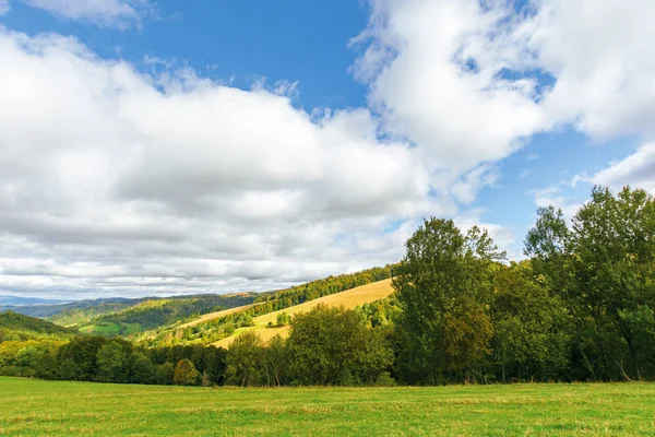 Krásná krajina v horách — Stock fotografie