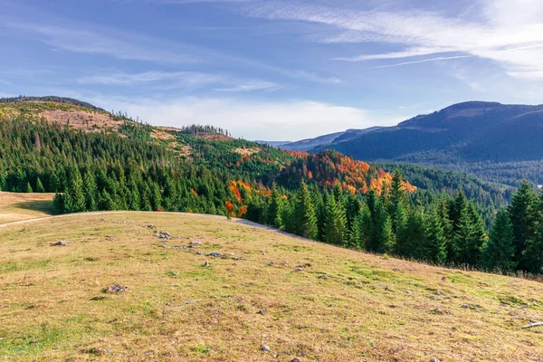 Krásná horská krajina ráno — Stock fotografie