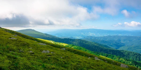 Gran Paisaje Alpino Verano Belleza Los Colores Verdes Azules Naturaleza — Foto de Stock