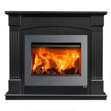 Beyaz arka plan üzerinde izole koyu ahşap şömine.