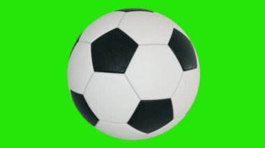 Yeşil krom anahtarda 3 boyutlu futbol topu animasyonu. Kusursuz döngü arkaplanı