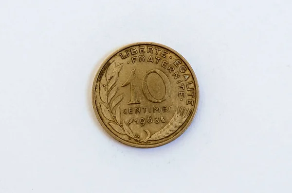 Сантимов Франция 1963 Монет Белом Фоне — стоковое фото