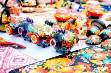 Dnipro, Ukrayna - 24 Ağustos 2018: Ukrayna'nın bağımsızlık günü halk el sanatları