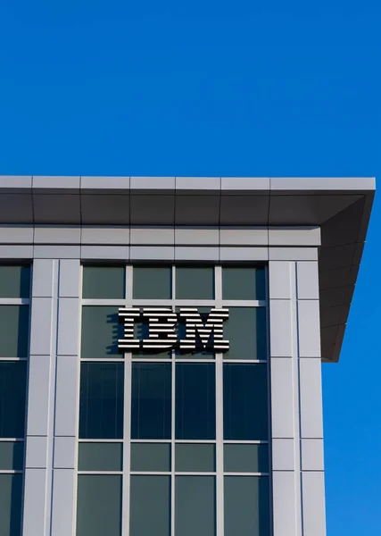 Columbia Usa Června 2018 Ibm Firemní Budovy Známka Logo Ibm — Stock fotografie