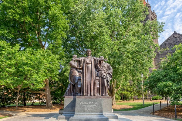 Ούρμπανα Usa Ιουνίου 2018 Άγαλμα Της Alma Mater Από Τον — Φωτογραφία Αρχείου