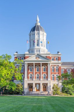 Columbia, Mo/ABD - 8 Haziran 2018: Jesse Hall, Missouri Üniversitesi kampüsünde.