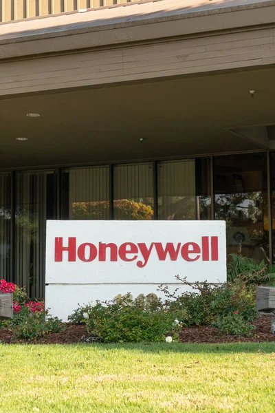 Sunnyvale Usa Октября 2018 Года Внешний Знак Honeywell Логотип Торговой — стоковое фото